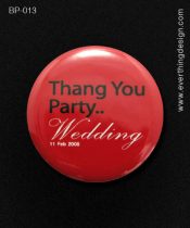 เข็มกลัดพิมพ์สี