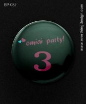 เข็มกลัดพิมพ์สี